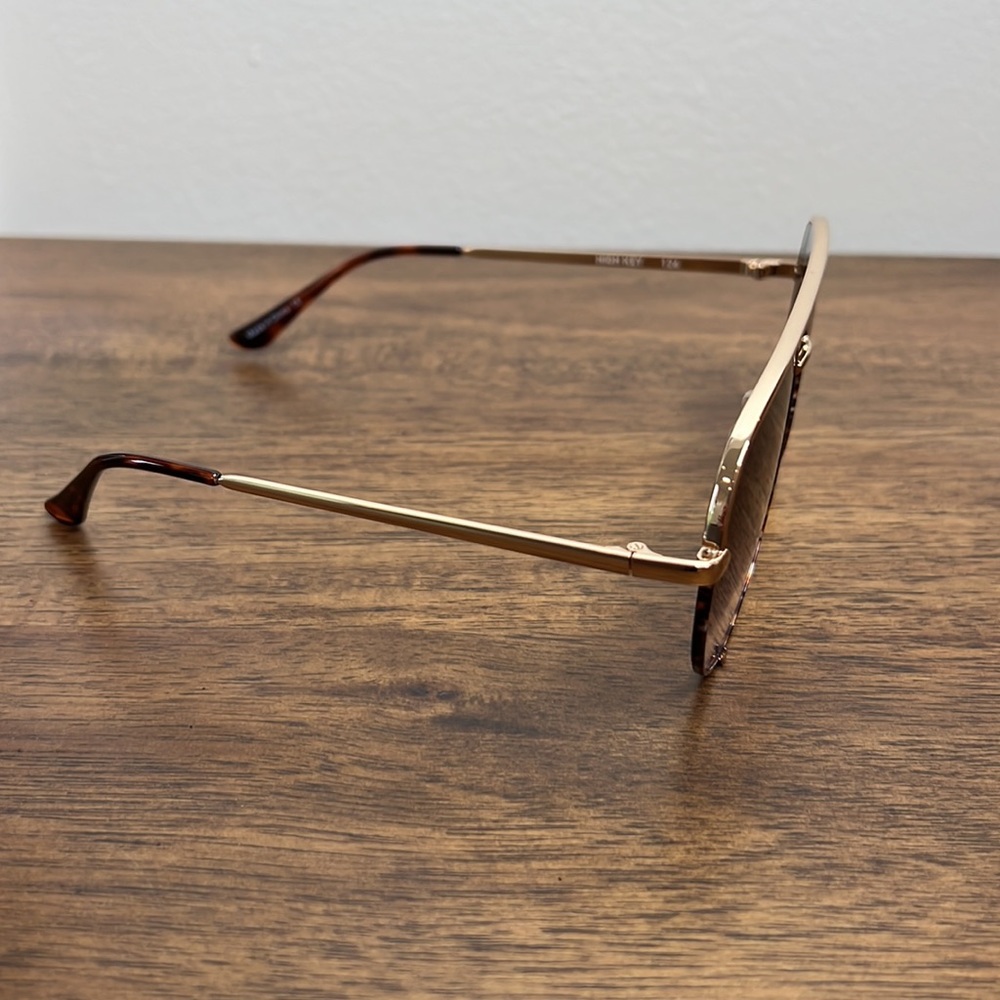 QUAY High Key Two Tone 56mm Aviator Sunglasses Gold/Brown Maroon - Picture 7 of 11